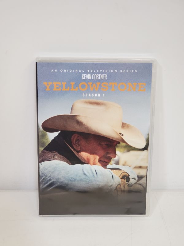 Photo 2 of Yellowstone: Season One