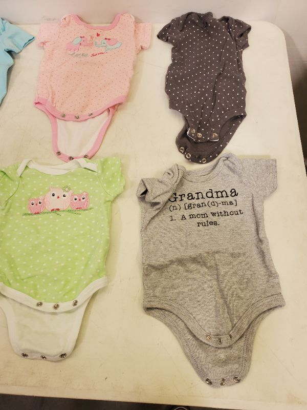 Photo 2 of 6 PIECE BABY ONESIES LOT  - CLOTHING SIZE VARIES (3M-9M)