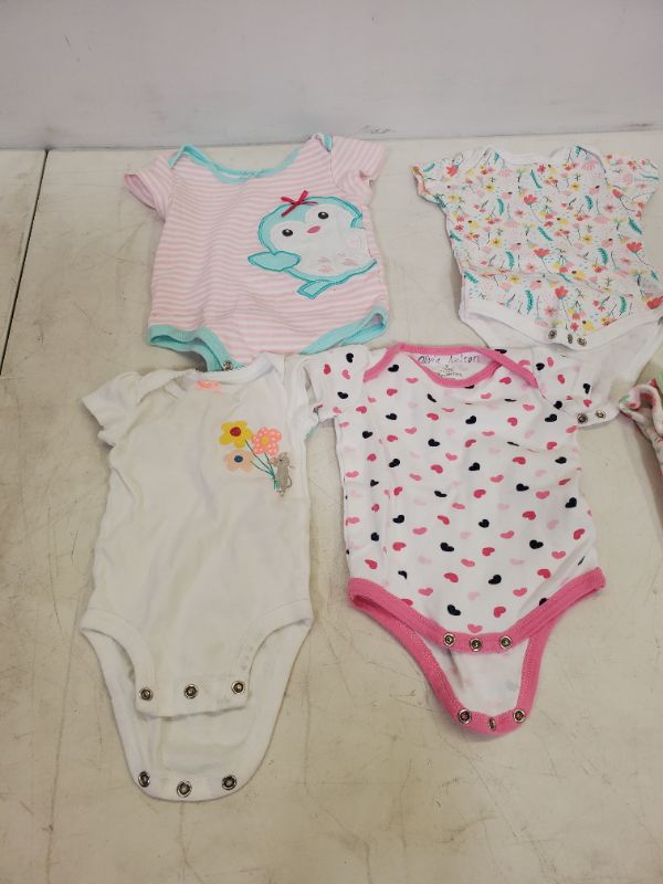Photo 3 of 6 PIECE BABY GIRL ONESIES CLOTHING LOT -  SIZE VARIES (0M-9M)