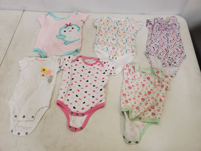 Photo 1 of 6 PIECE BABY GIRL ONESIES CLOTHING LOT -  SIZE VARIES (0M-9M)