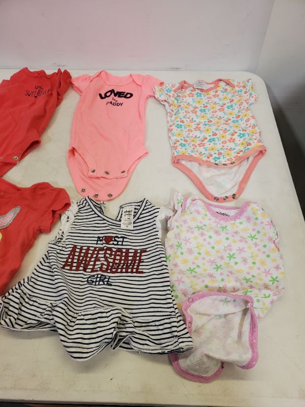 Photo 2 of 8 PIECE BABY GIRL TOP CLOTHING LOT - CLOTHING SIZE VARIES (0M-12M)