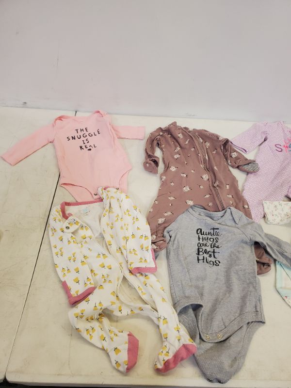 Photo 3 of 6 PIECE  BABY  LONG SLEEVE ONESIES LOT - SIZE VARIES  (0M-9M)