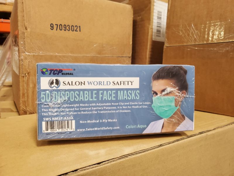 Photo 5 of 1 Pallet with 79 Units of 2 Different kinds of Face Masks - approximately 39,000 face masks