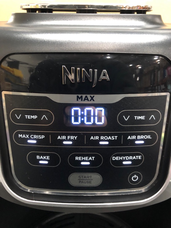 Photo 3 of Ninja 5.5 qt. Grey XL Air Fryer Max (AF161)