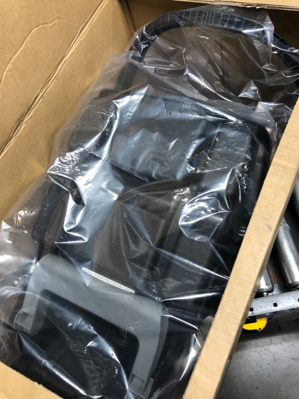 Photo 1 of Baby Trend EZ-Lift™ 35 Plus Infant Car Seat
