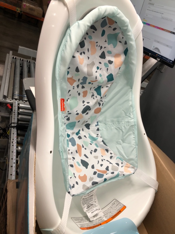 Photo 2 of Fisher-Price 4-in-1 Sling 'N Seat Baby Bath Tub, Ocean Sands