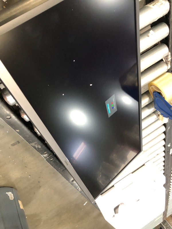 Photo 1 of 34" Ultra WQHD Monitor with 21:9 Wide Screen
