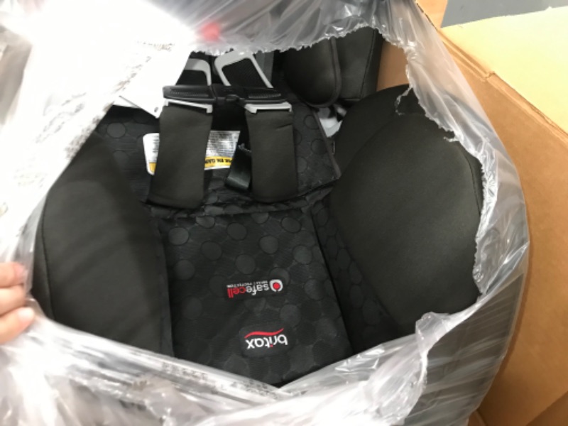 Photo 3 of Britax Boulevard ClickTight Convertible Car Seat - Circa