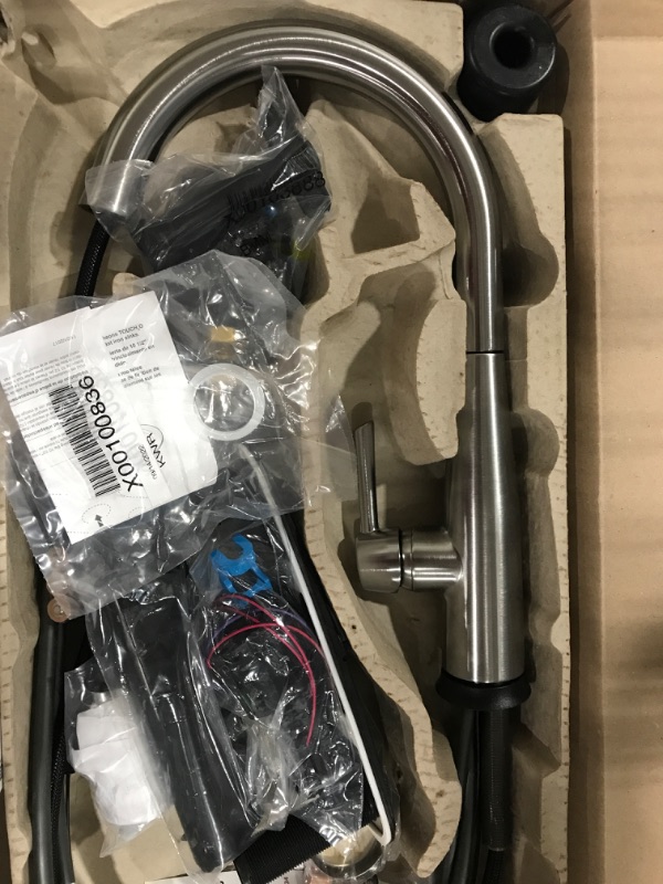 Photo 1 of 
Finish: Arctic Stainless
Delta-9113-DST-Features of this Faucet
Delta-9113-DST-Installed Faucet in Arctic Stainless
Delta-9113-DST-Installed Faucet in Chrome
Delta-9113-DST-Running Faucet in Spray Mode in Arctic Stainless
Delta-9113-DST-Running Faucet in