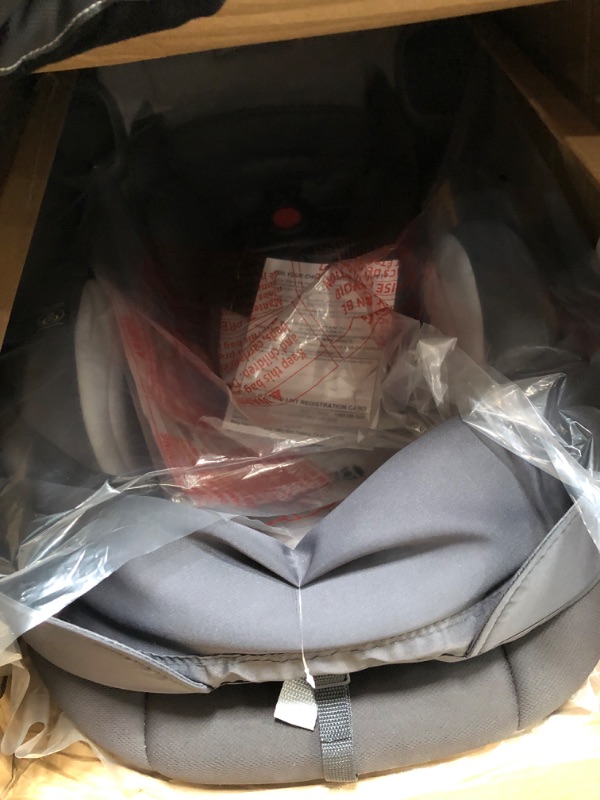 Photo 1 of Baby Trend Cover Me 4 in 1 Convertible Car Seat, Vespa