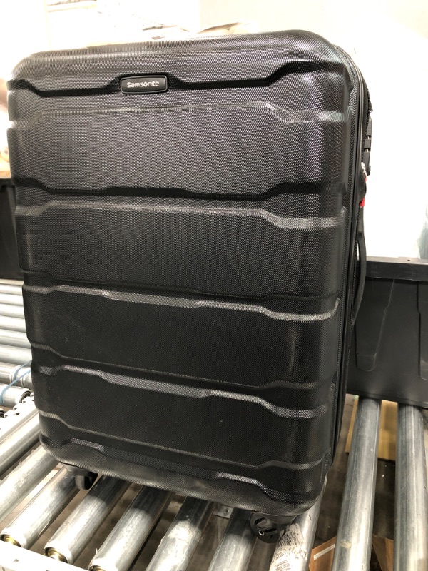 Photo 2 of Samsonite Omni PC Hardside Expandable Luggage with Spinner Wheels, Checked-Large 28-Inch, Black
