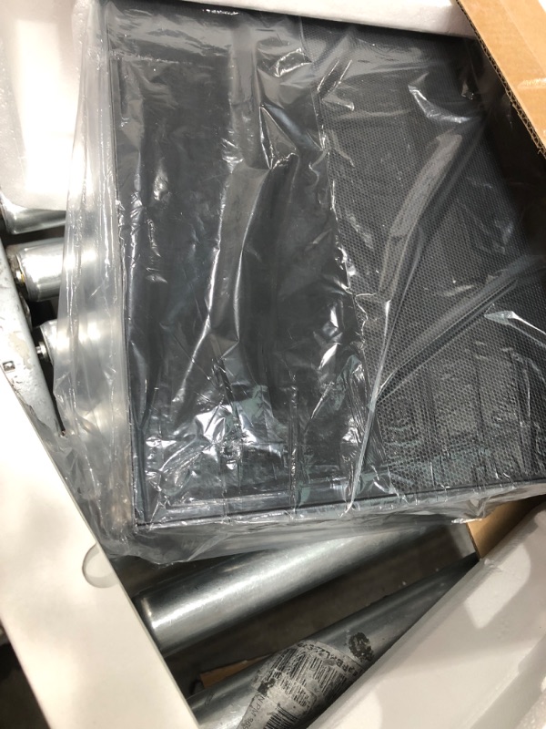 Photo 1 of Lian Li Q58 Black Color SPCC / Aluminum / Tempered