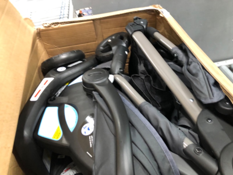 Photo 3 of **used, dirty**
Graco FastAction SE Travel System | Includes Quick Folding Stroller and SnugRide 35 Lite Infant Car Seat, Redmond, Amazon Exclusive