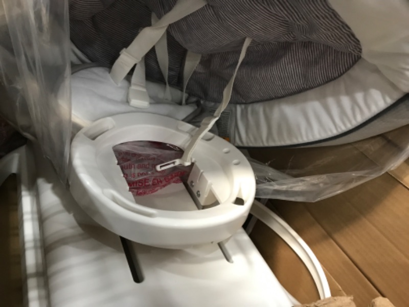 Photo 3 of Graco Sense2Soothe Baby Swing with Cry Detection Technology in Sailor - White