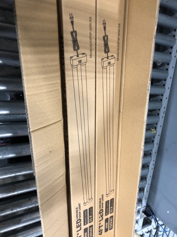 Photo 1 of 4 ft led linkable shop light