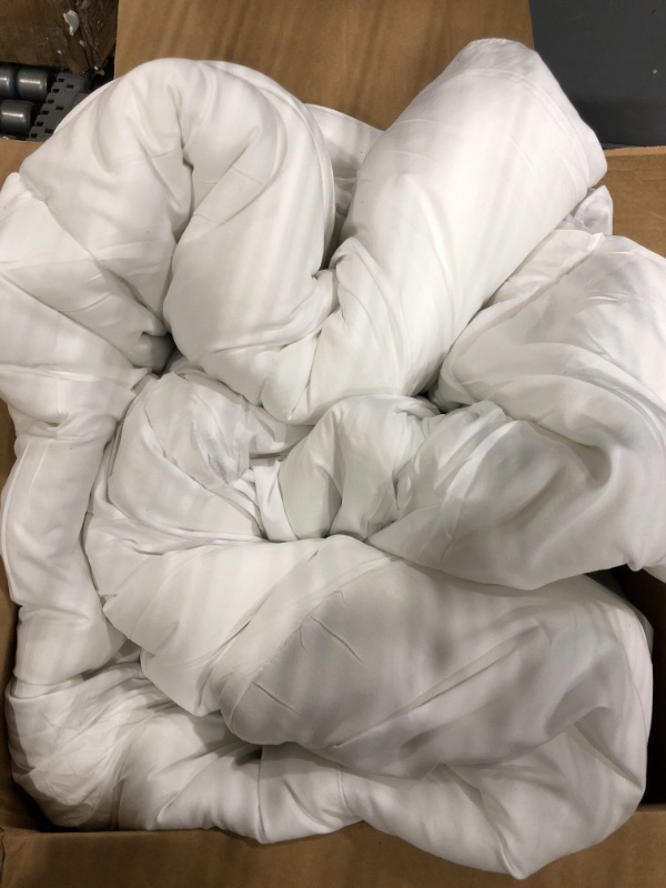 Photo 2 of  King Comforter Duvet Insert - Down Alternative White Comforter King Size, Quilted All Season Duvet Insert King Size with Corner Tabs
