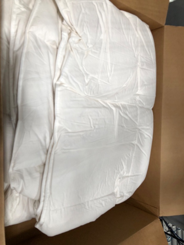 Photo 2 of  Queen Size | Extra Lightweight Summer Cooling Bed Comforter  White
