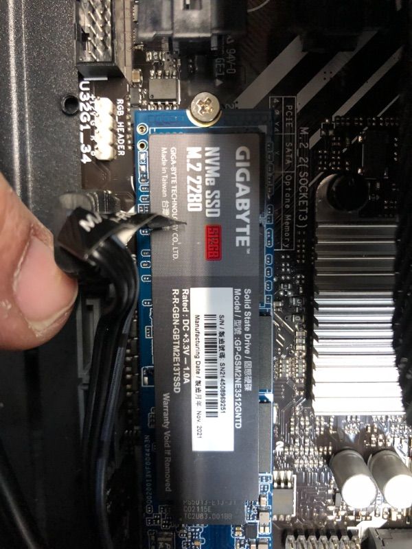 Photo 1 of PARTS ONLY DID NOT POWER ON 
Skytech Blaze 3.0 Gaming PC Desktop – Intel Core i5 12400F 2.5 GHz, RTX 3060, 500GB SSD, 16G DDR4 3200, 600W Gold PSU, AC Wi-Fi, Windows 10 Home 64-bit
