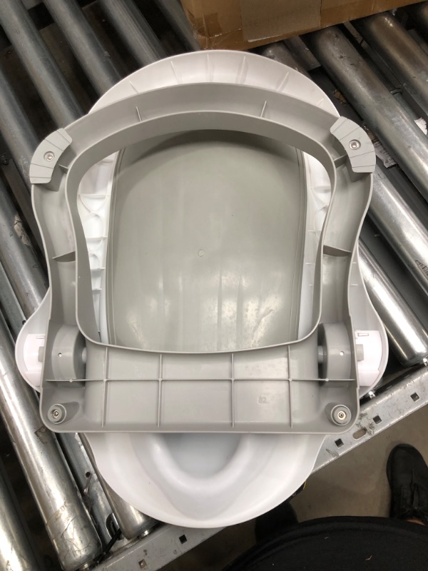 Photo 2 of Summer Clean Rinse Baby Bather (Gray) – Bath Support for Use on the Counter, in the Sink or in the Bathtub, Has 3 Reclining Positions and Soft, Quick-Dry Material – Use from Birth until Sitting Up
