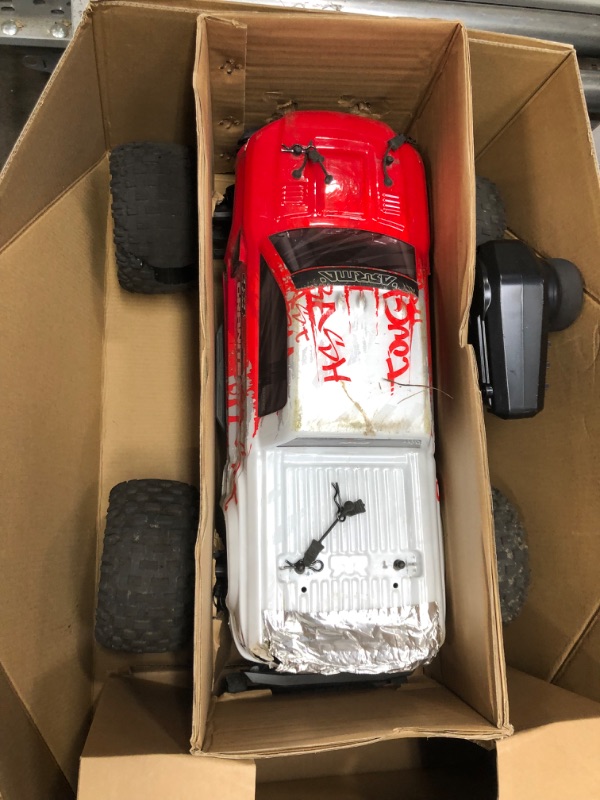 Photo 2 of ARRMA 1/10 Granite 4X4 V3 3S BLX Brushless Monster RC Truck RTR (Transmitter and Receiver Included, Batteries and Charger Required )
