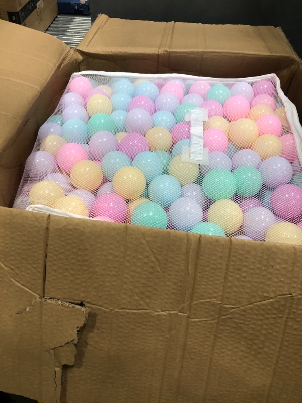 Photo 2 of Amazon Basics BPA Free Crush-Proof Plastic Ball Pit Balls with Storage Bag, Toddlers Kids 12+ Months, 6 Pastel Colors - Pack of 1000