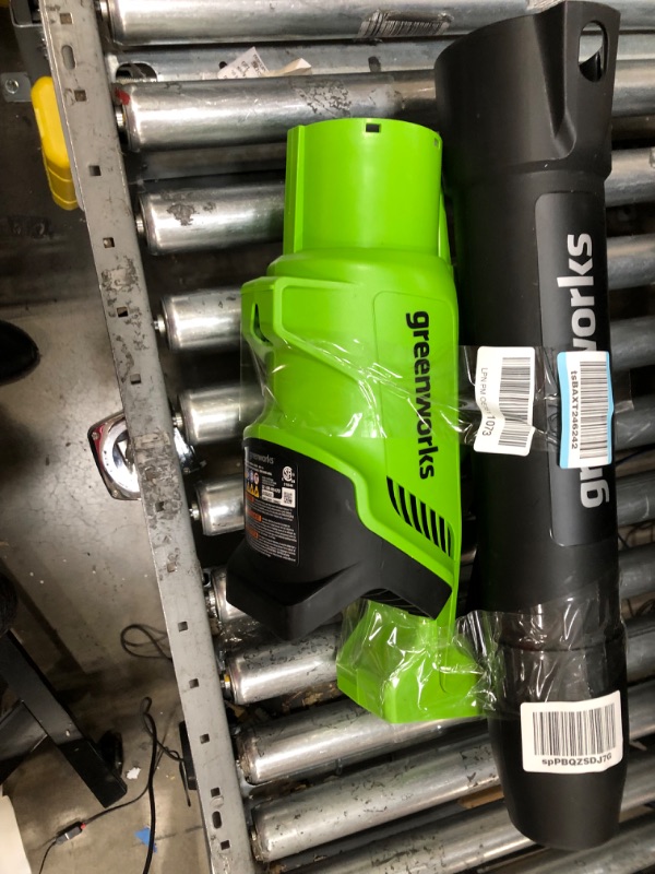 Photo 3 of 
Greenworks 24V Brushless Axial Blower (110 MPH / 450 CFM) Battery Not Included, Tool Only