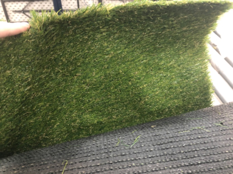 Photo 1 of 7'x9', Natural afro turf
