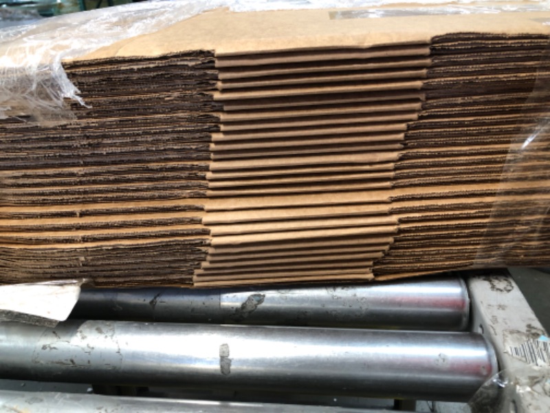 Photo 1 of The Packaging Wholesalers 16 x 16 x 6 Inches Shipping Boxes, 25-Count (BS161606)