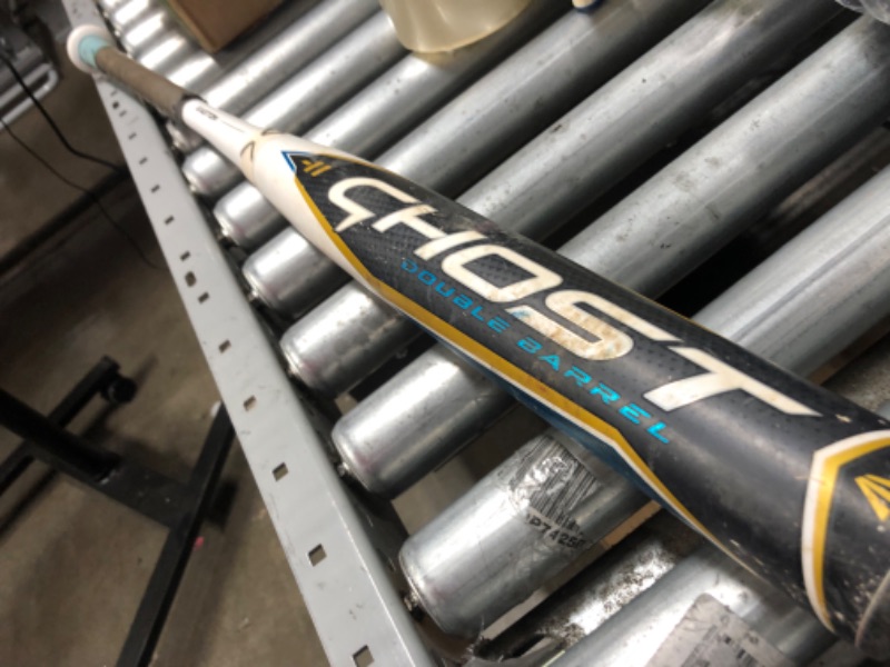 Photo 4 of Easton 2022 GHOST -11 Fastpitch Softball Bat, Approved for All Fields
31" / 20 oz.

