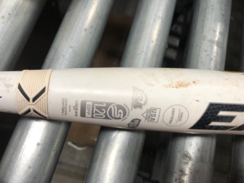 Photo 3 of Easton 2022 GHOST -11 Fastpitch Softball Bat, Approved for All Fields
31" / 20 oz.

