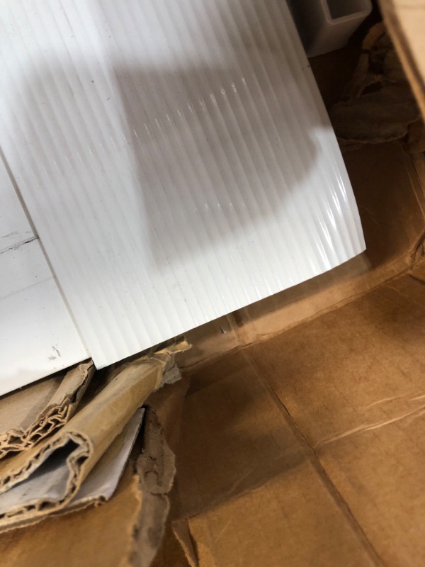 Photo 6 of **used, dented**
Ideal Pet Products Aluminum Pet Patio Door, Adjustable Height 77-5/8" To 80-3/8", 15" x 20" Flap Size, White White Extra Large/15" x 20" Flap Size