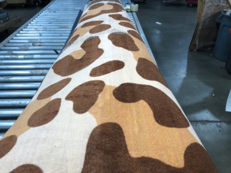 Photo 1 of 7'6X9'6 BROWN PATTERN AREA RUG