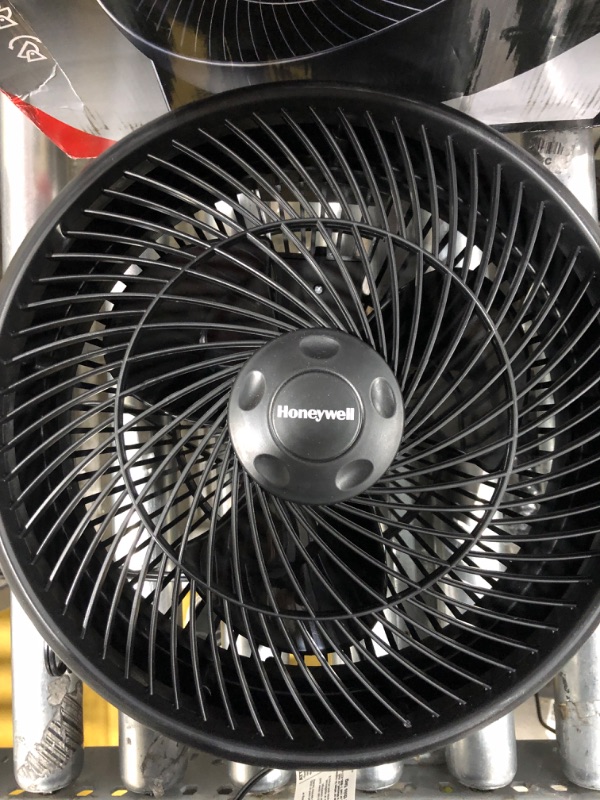 Photo 2 of 12 in. 3 Speed Whole Room Circulator Floor Fan