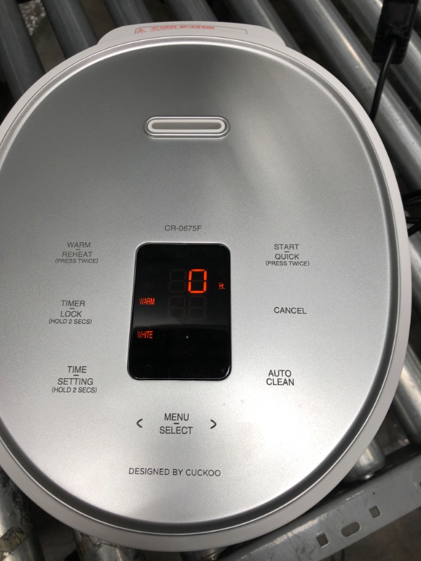 Photo 3 of 6-Cup Micom Rice Cooker White
