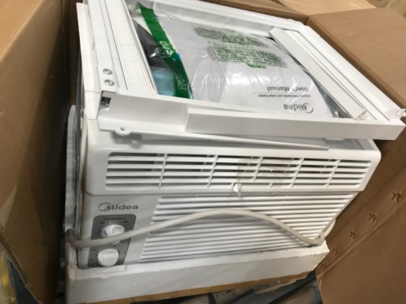 Photo 3 of **Not Functional**Midea 5000 BTU Window Air Conditioner with Mechanical Controls