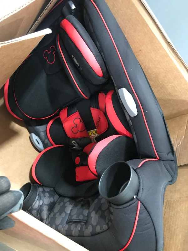 Photo 2 of Disney Baby Grow and Go™ All-in-1 Convertible Car Seat, Simply Mickey (1500949)
