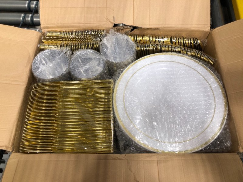 Photo 2 of 600 Piece Gold Dinnerware Party Set (100 Guest), 100 Dinner Plastic Plates, 100 Salad Gold Plates, 100 Gold Plastic Silverware Set, 100 Gold Plastic Cups Disposable Party Pack Wedding Birthday Parties
