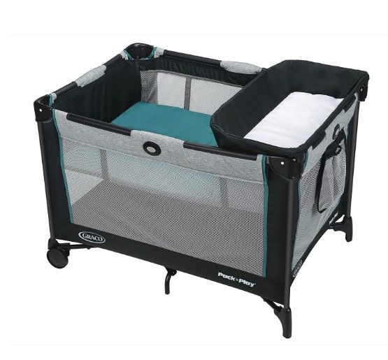 Photo 1 of Graco Pack 'n Play Simple Solutions Playard | Includes Integrated Diaper Changer, Darcie, 39.5x28.5x29 Inch (Pack of 1)
