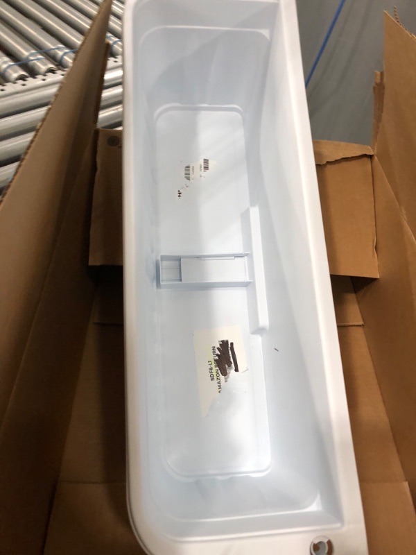 Photo 2 of 24" Adjustable Railing Planter, White 24" White