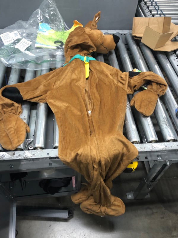 Photo 2 of Scooby - Doo Child's Deluxe Scooby Costume, Medium
