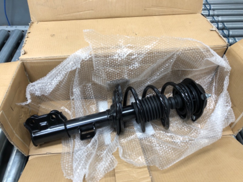 Photo 2 of UNITY AUTOMOTIVE 11137 Front Left and Right Complete Strut Assembly 2011-2016 Hyundai Elantra