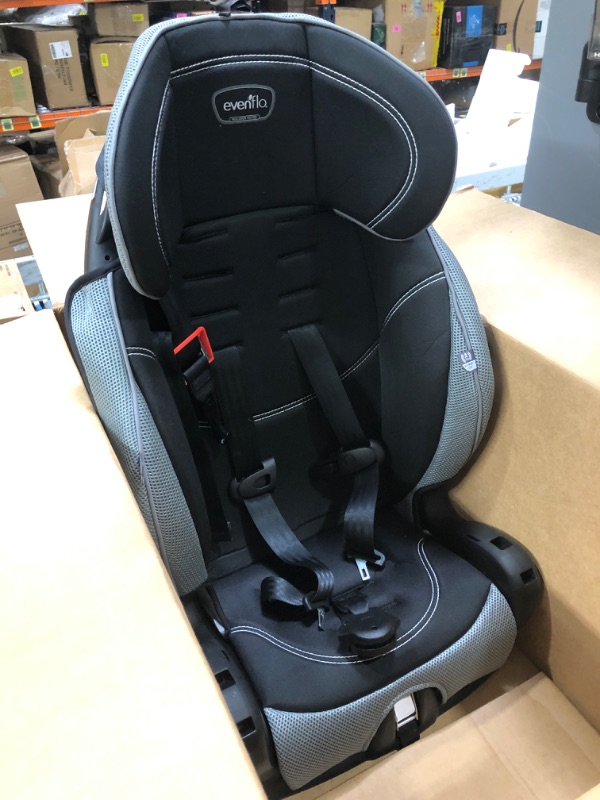 Photo 2 of Evenflo Chase LX Harnessed Booster Car Seat (Jameson)