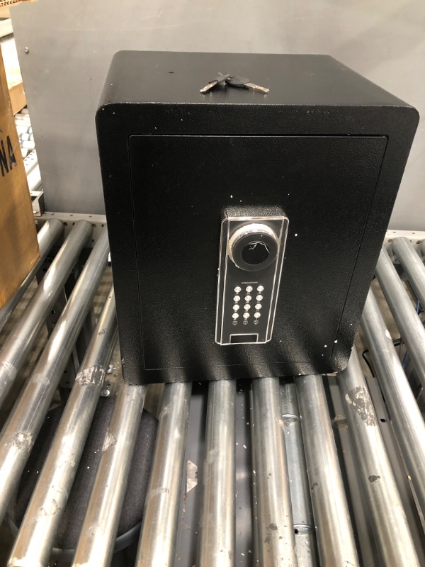 Photo 1 of  DIGITAL AND KEYS LOCK SAFE BOX