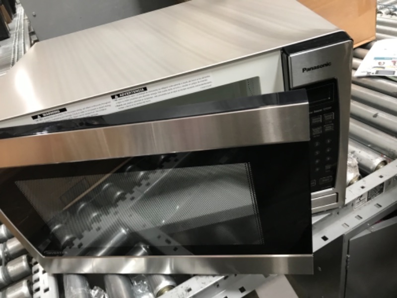 Photo 6 of Panasonic Microwave Oven NN-SN966S Stainless Steel Countertop/Built-In with Inverter Technology and Genius Sensor, 2.2 Cubic Foot, 1250W
