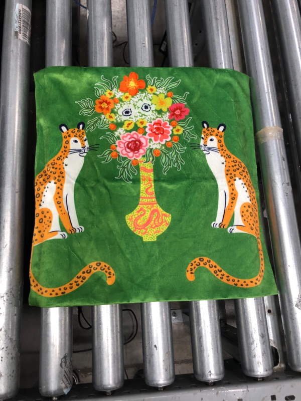 Photo 2 of susiyo Beautiful Vintage Chinese Tiger Pillowcase
