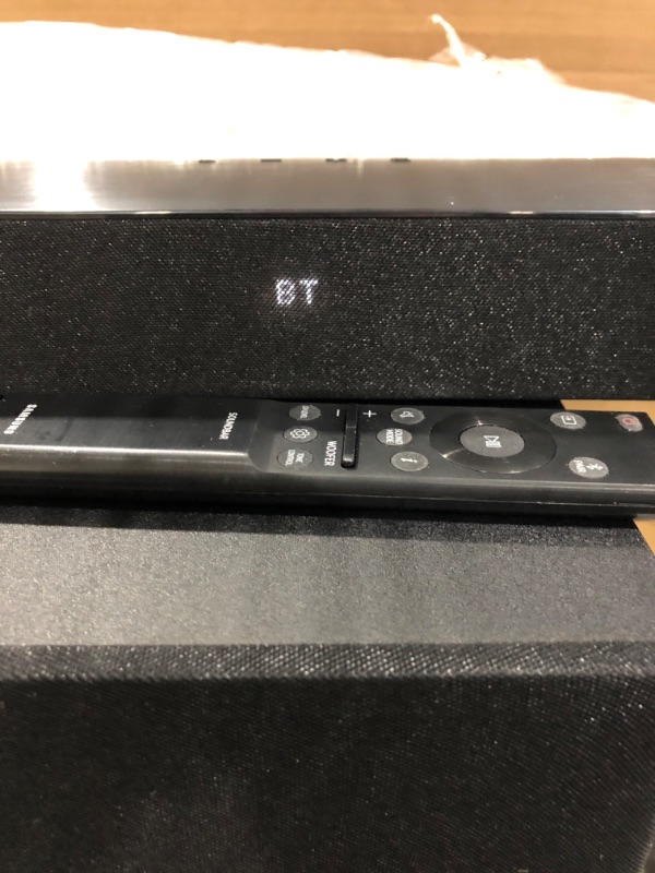 Photo 2 of SAMSUNG HW-B450 2.1ch Soundbar w/Dolby Audio, Subwoofer Included, Bass Boosted, Wireless Bluetooth TV Connection, Adaptive Sound Lite, Game Mode, 2022
