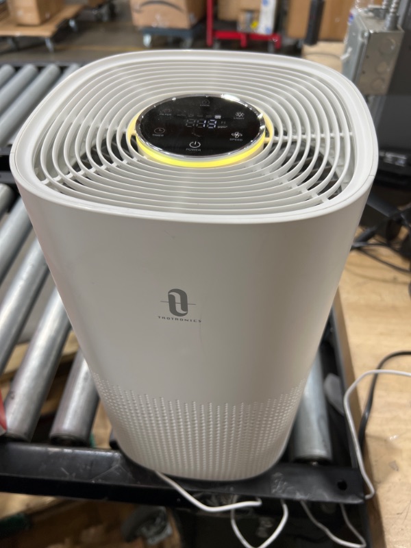 Photo 2 of ***PARTS ONLY*** TaoTronics TT-AP005 Air Purifier For Home With Auto Mode & Timer
