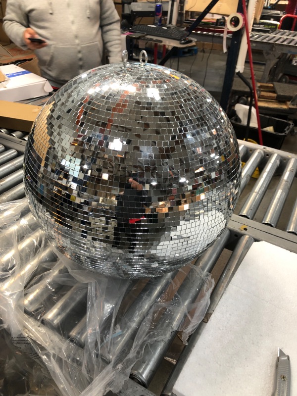 Photo 1 of DAMAGED Eliminator Lighting EM20 20in Mirror Disco Ball