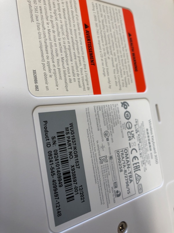 Photo 3 of Microsoft Wireless Desktop 3050 with AES - Black. Wireless Keyboard and Mouse Combo. Built-in Palm Rest. Customizable Windows Shortcut Keys