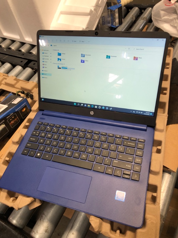 Photo 7 of HP 14 Laptop, Intel Celeron N4020, 4 GB RAM, 64 GB Storage, 14-inch HD Touchscreen, Windows 10 Home, Thin & Portable, 4K Graphics, One Year of Microsoft 365 (14-dq0050nr, 2021, Indigo Blue)
